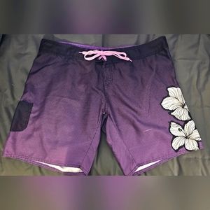 Purple boardshorts with side pocket